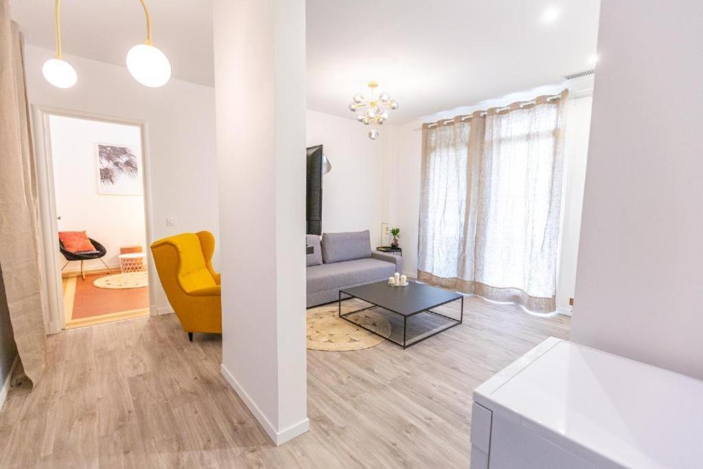 3 Min A Pied De La Gare St Charles - 3 Chambres Avec Clim, Sdb Et Tv Marseille Ngoại thất bức ảnh